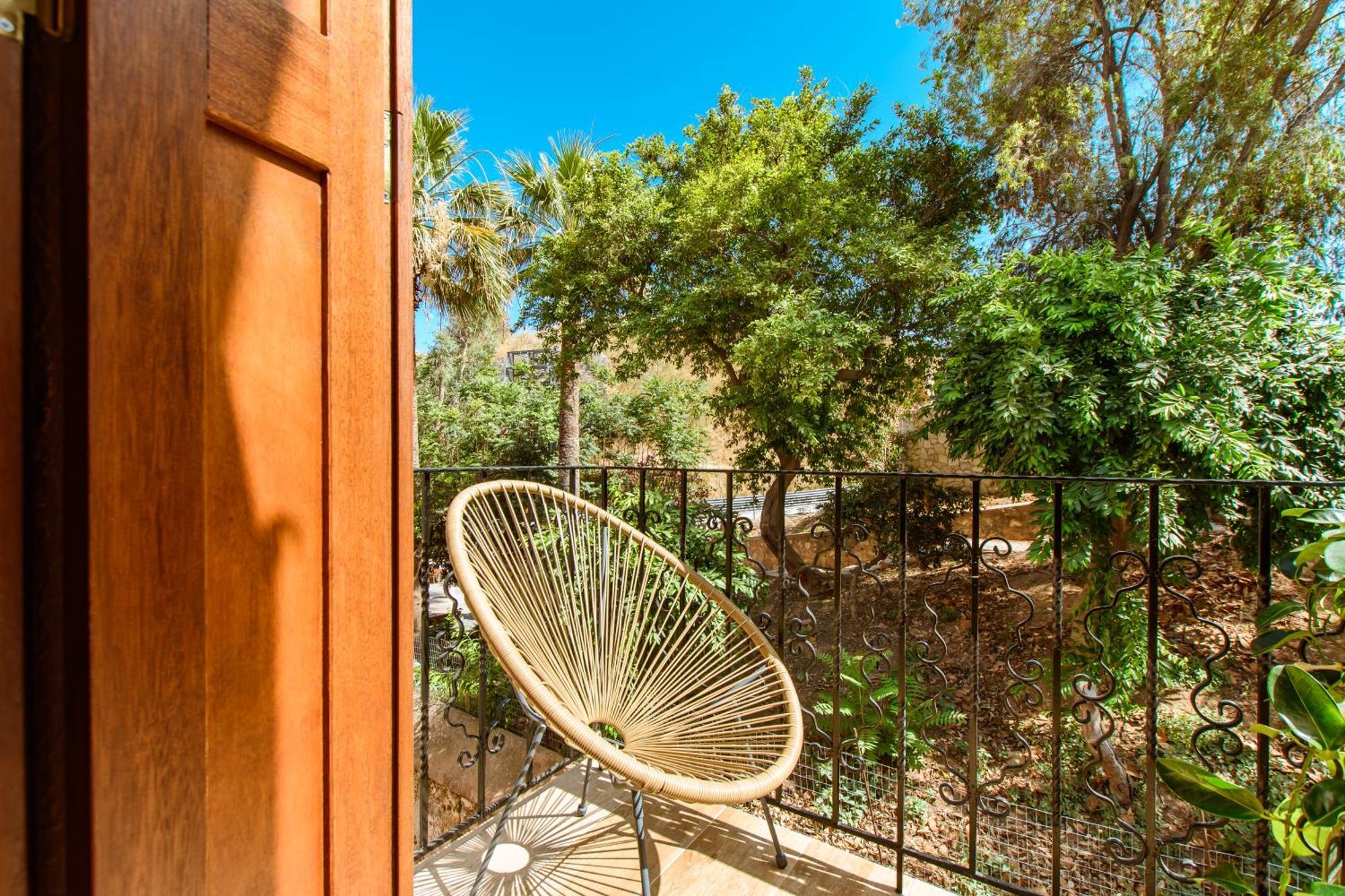 Konmari Boutique Suites Chania  Exterior foto